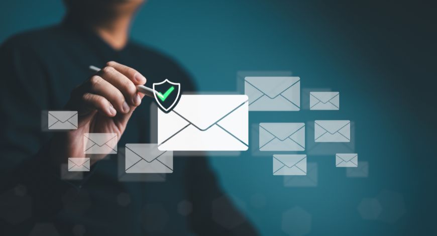 فایروال ابری ایمیل